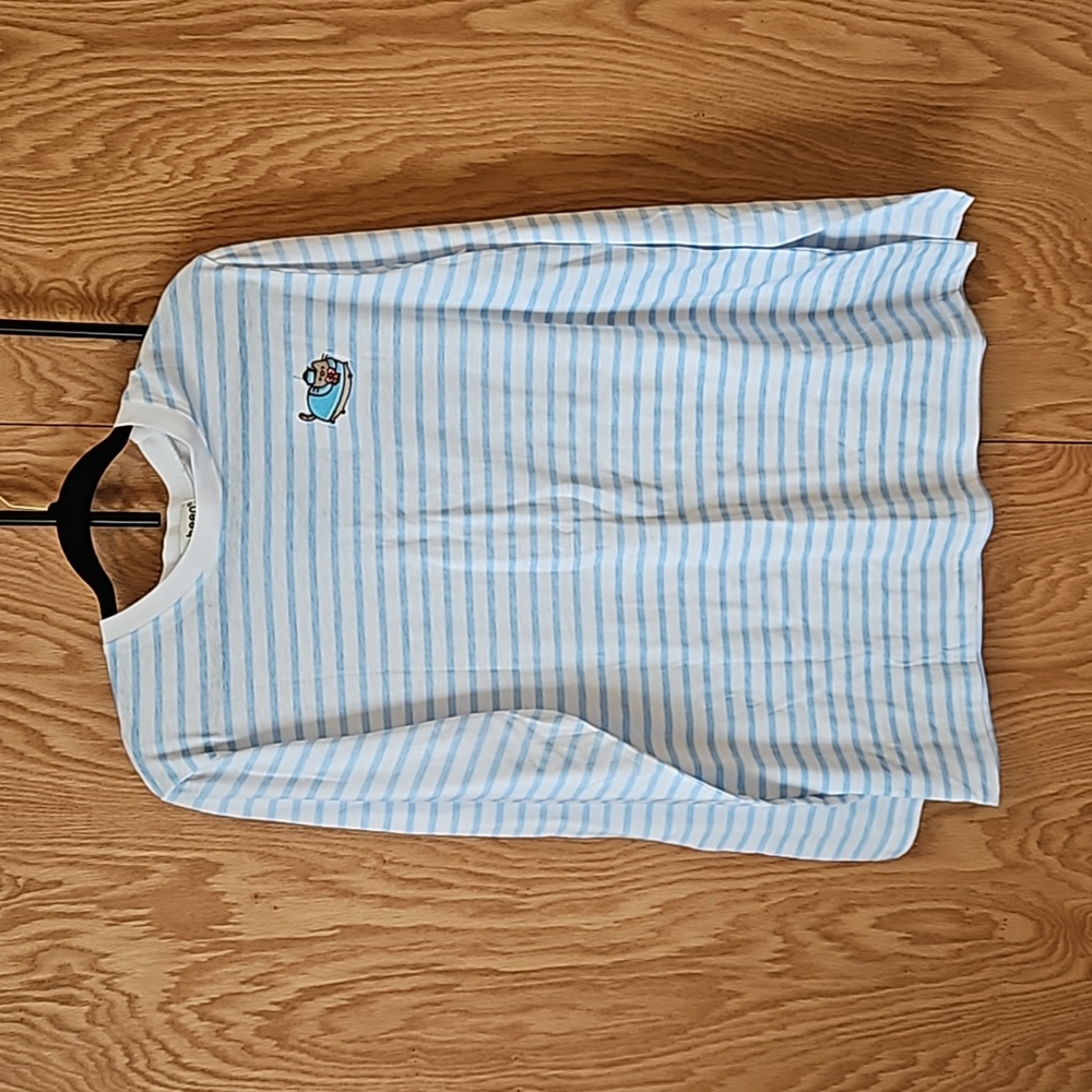 Pusheen long-sleeved shirt